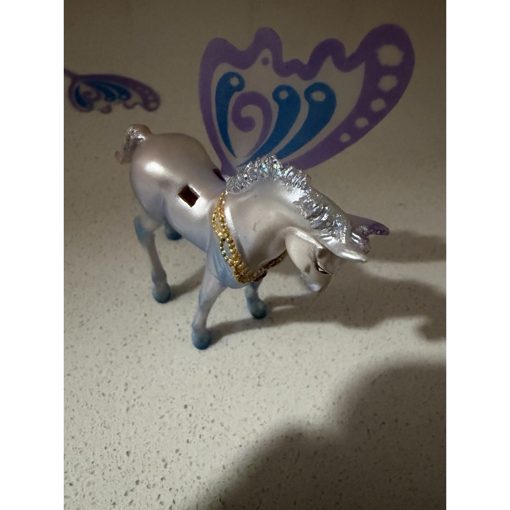 Breyer Retired 100121 Wind Dancer Glow In The Dark Silver With Purple Wings